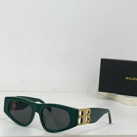 Picture of Balenciga Sunglasses _SKUfw56703585fw